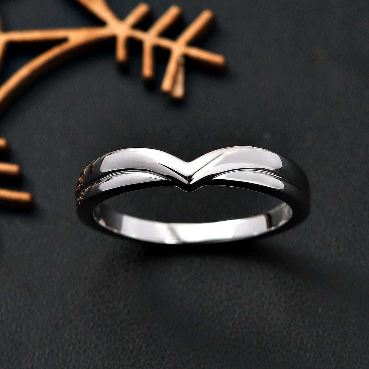 RHAPSODY 950 Platinum Wishbone Band Ring 7986428 2