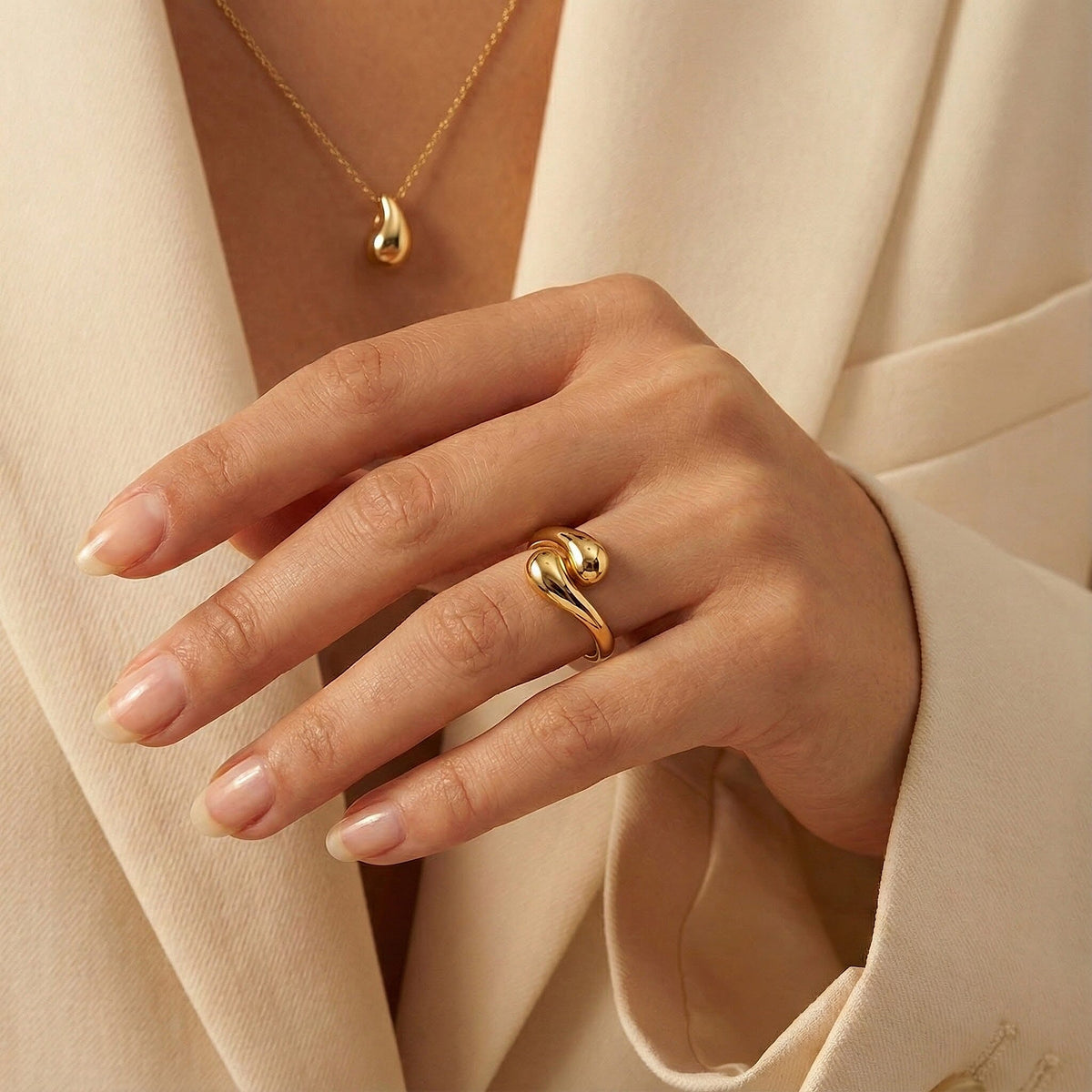 Designer Inspired 9K Yellow Gold Fluid Ring 8280911 3