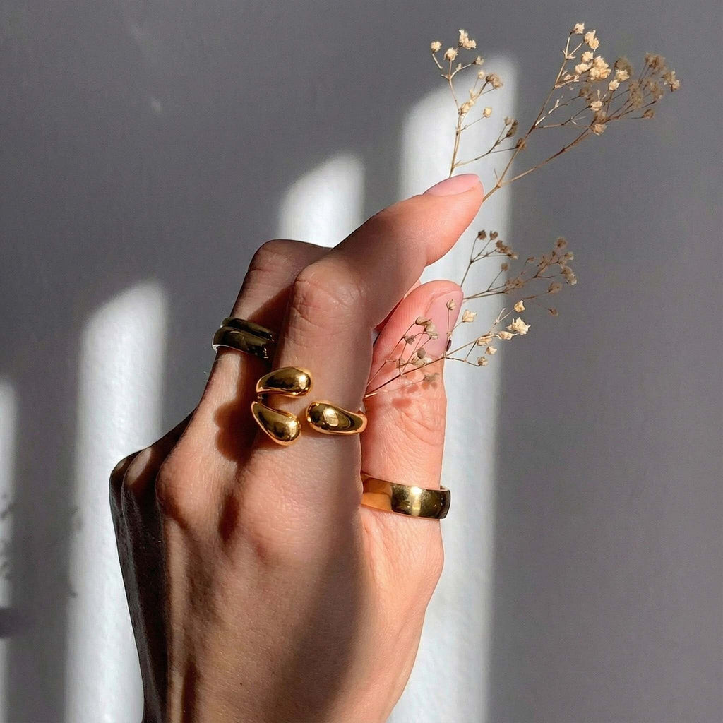 Designer Inspired - 9K Yellow Gold Ring 3.15 gram