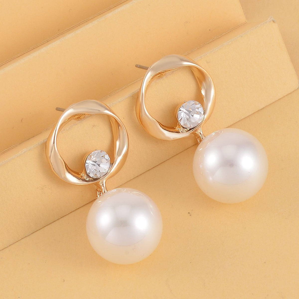 Designer Inspired White Shell Pearl and White Austrian Crystal Earrings in Yellow Gold Tone 7606259 3