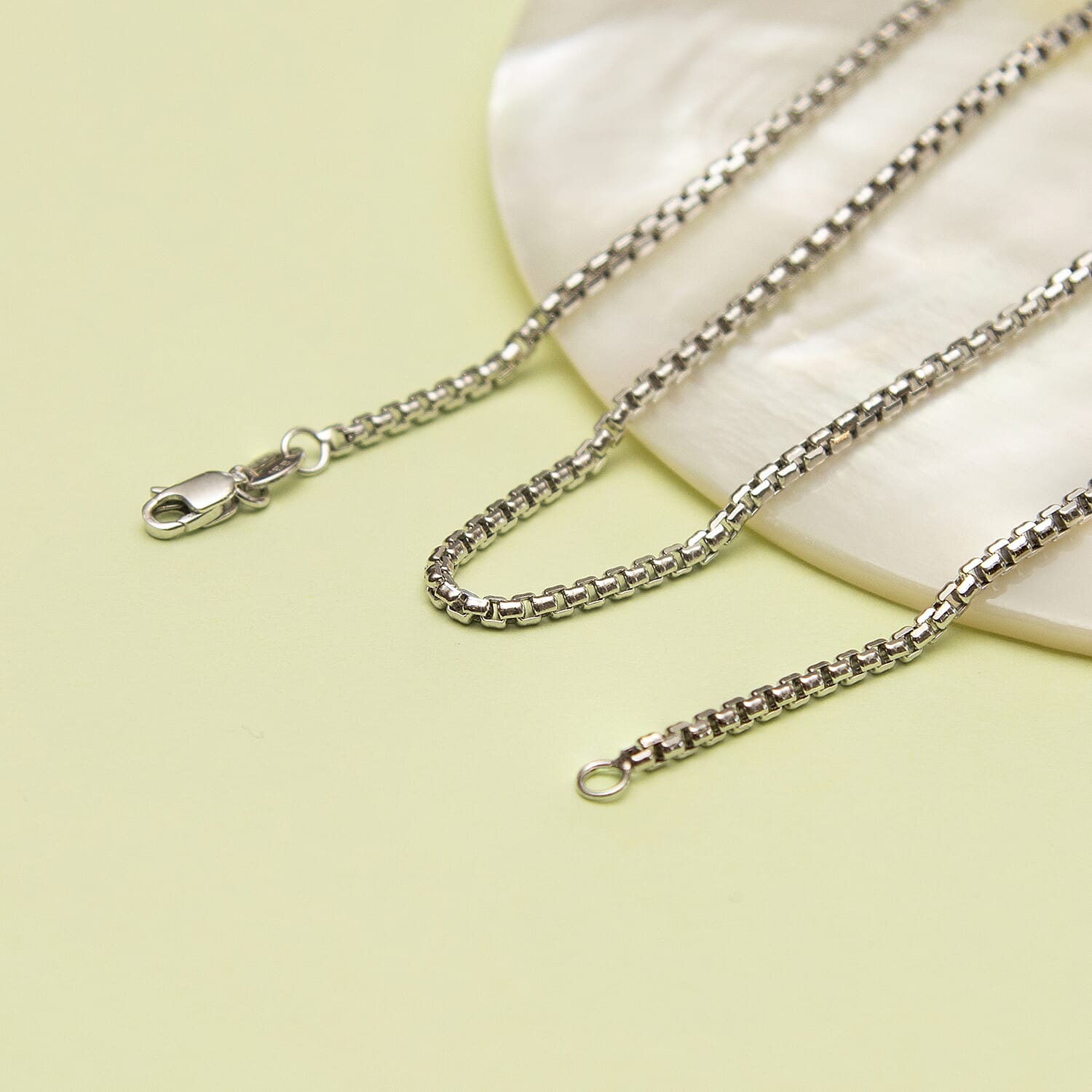 Diamond Cut Box Belcher Chain 20 Inch in 9K White Gold 7590850 4