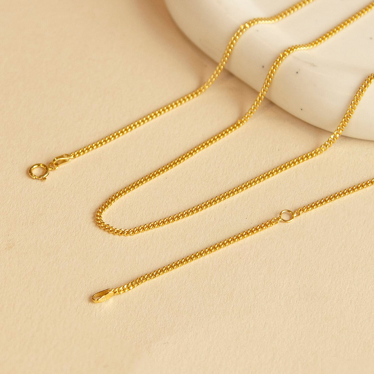 Diamond Cut Curb Chain 22 Inch in 9K Yellow Gold 7576452 2