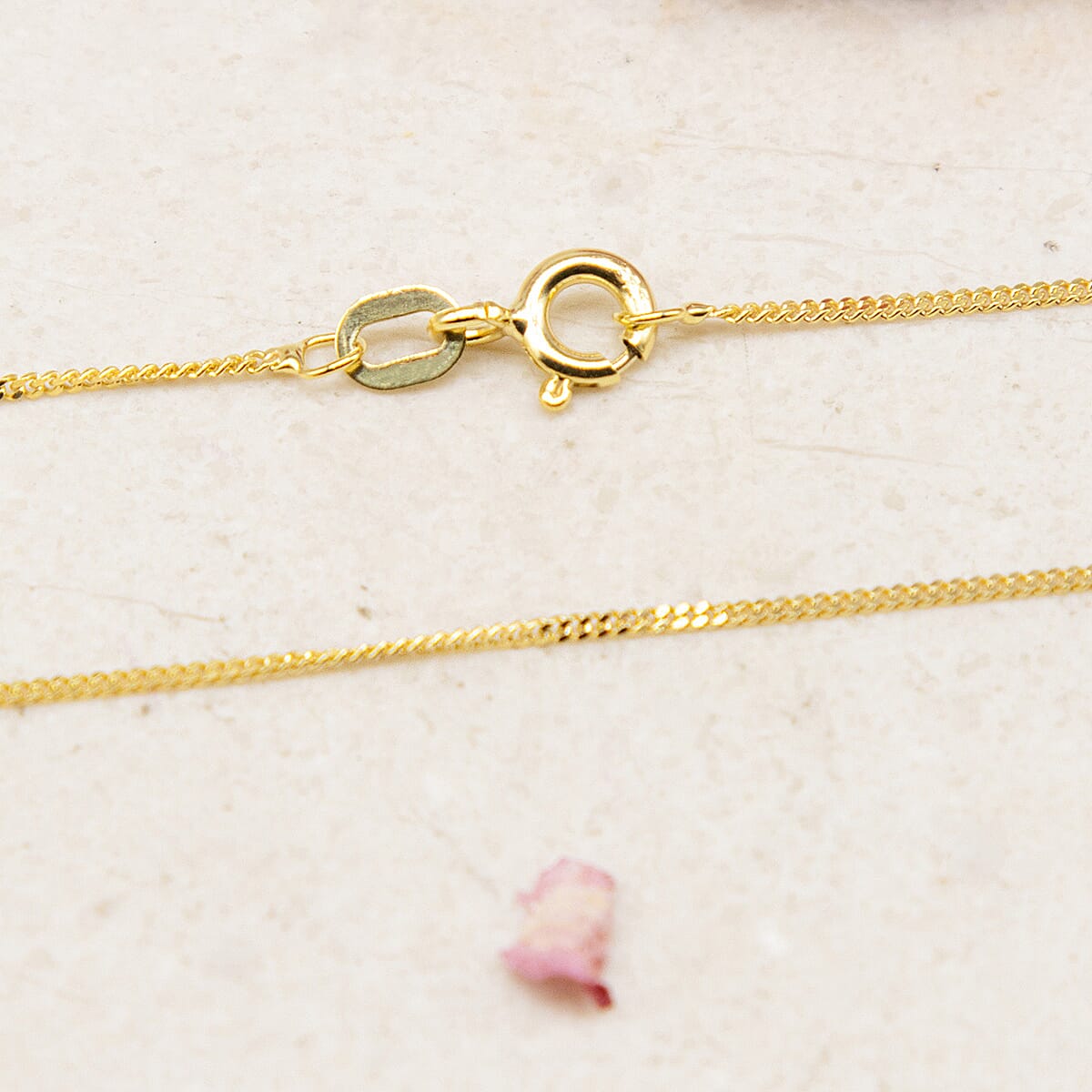 Diamond Cut Curb Chain 24 Inch in 9K Yellow Gold 7576390 4
