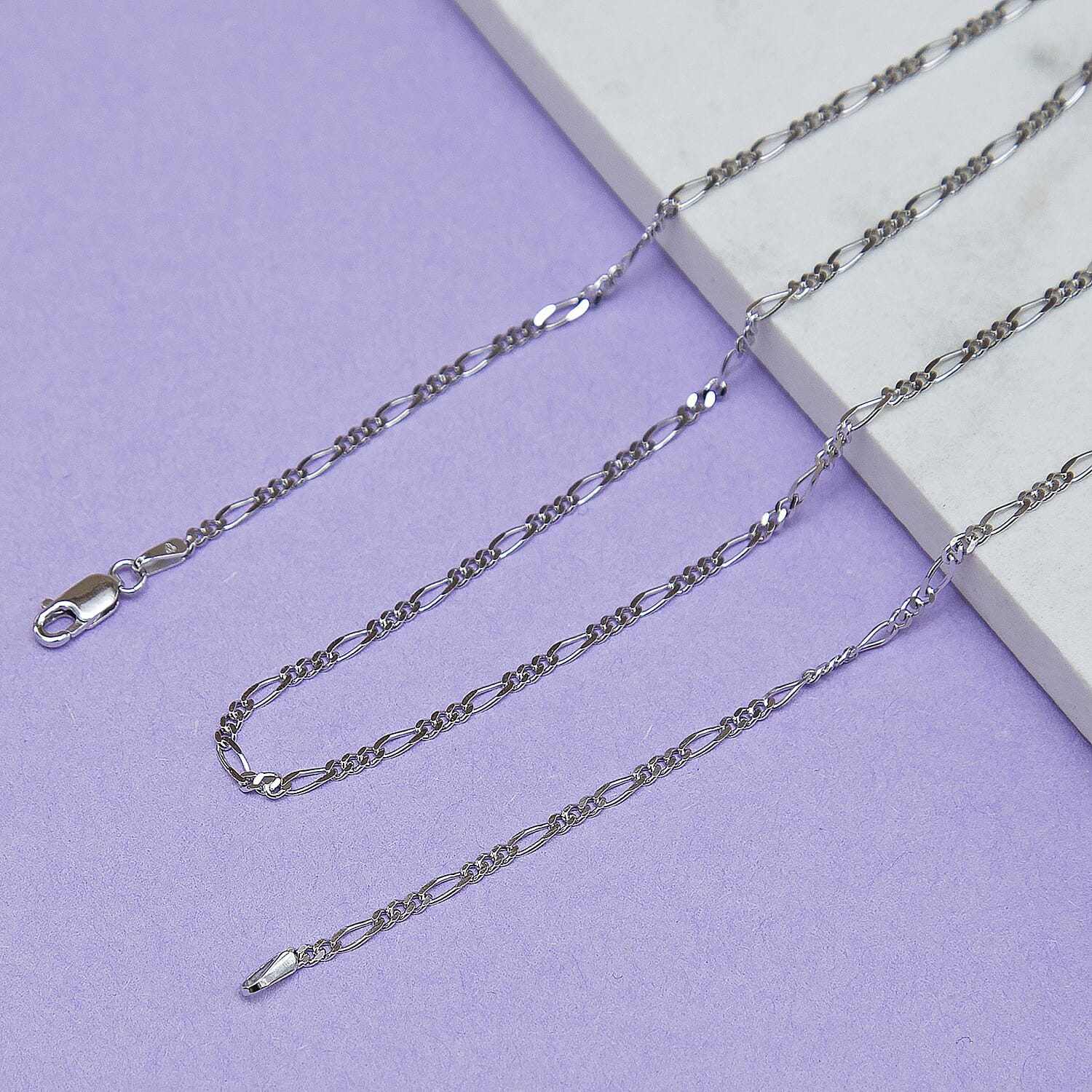 Diamond Cut Figaro Chain 18 Inch in 9K White Gold 7590665 4