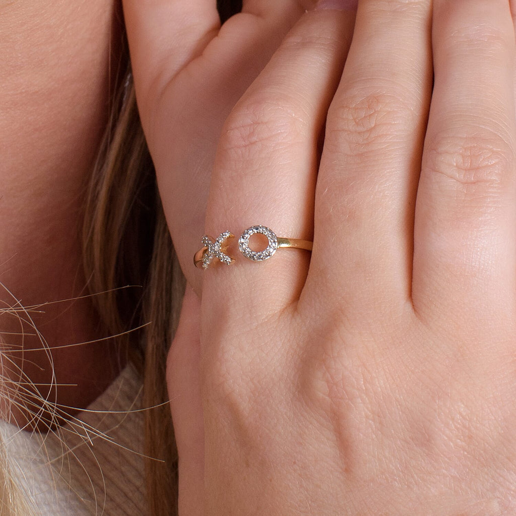 Diamond Hug and Kiss Ring in 18K Vermeil Gold Plated Sterling Silver