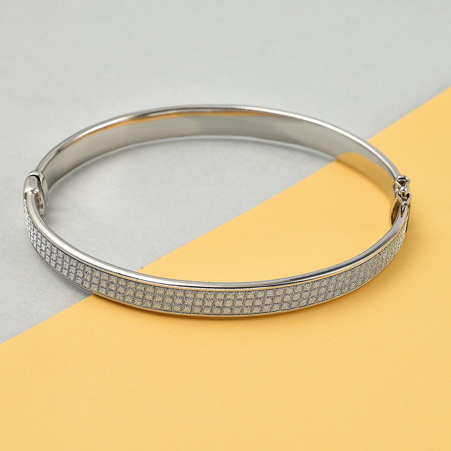 Doorbuster Deal - Sterling Silver Stardust Bangle (Size 7.5), Silver Wt. 13.50 Gms 7678663 1
