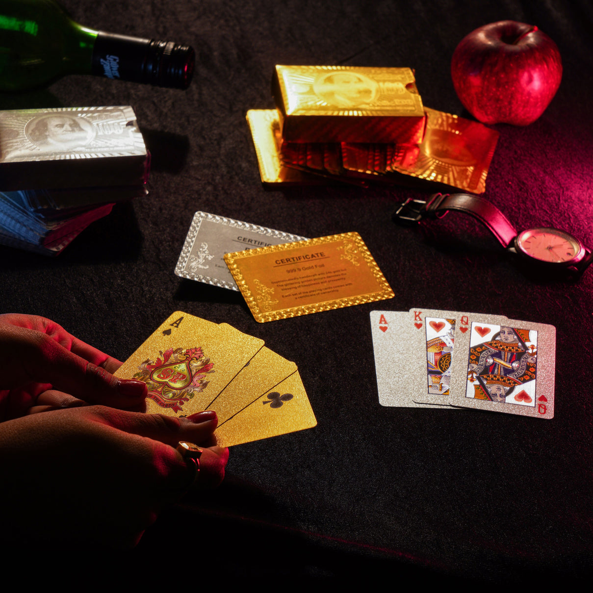 Pack of 2 Gold and Silver Plated Playing CardsÂ  7213423 2