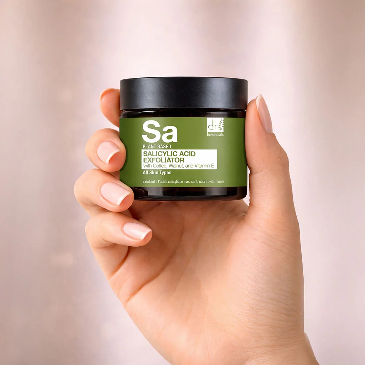 Dr Botanicals Smoothing Exfoliator with Salicylic Acid Exfoliator with Coffee, Walnut &amp; Vitamin E - 60ml 8498614 2