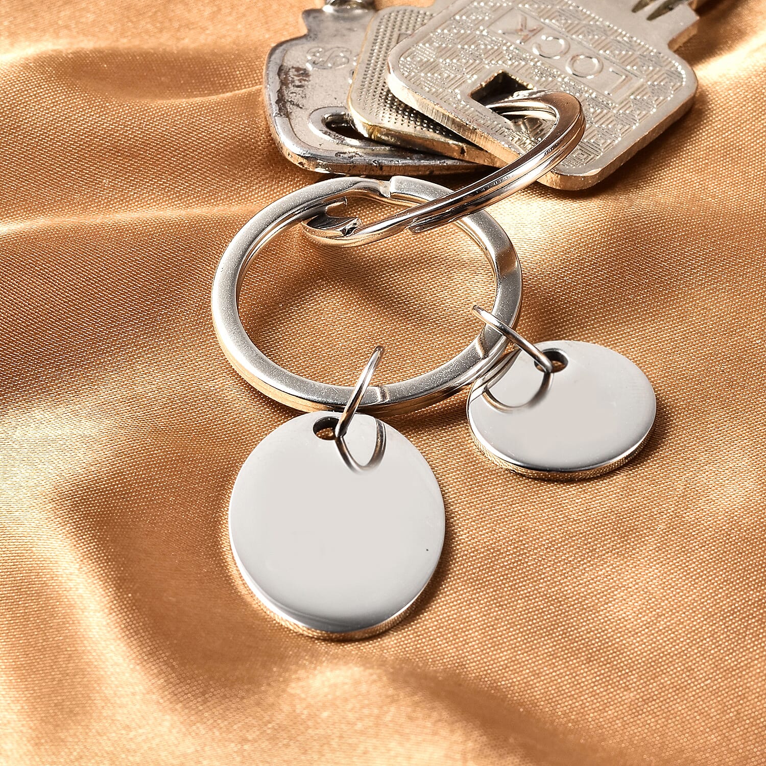 Dual Oval Shape Keychain with Quote in Silver Tone 6239151 3