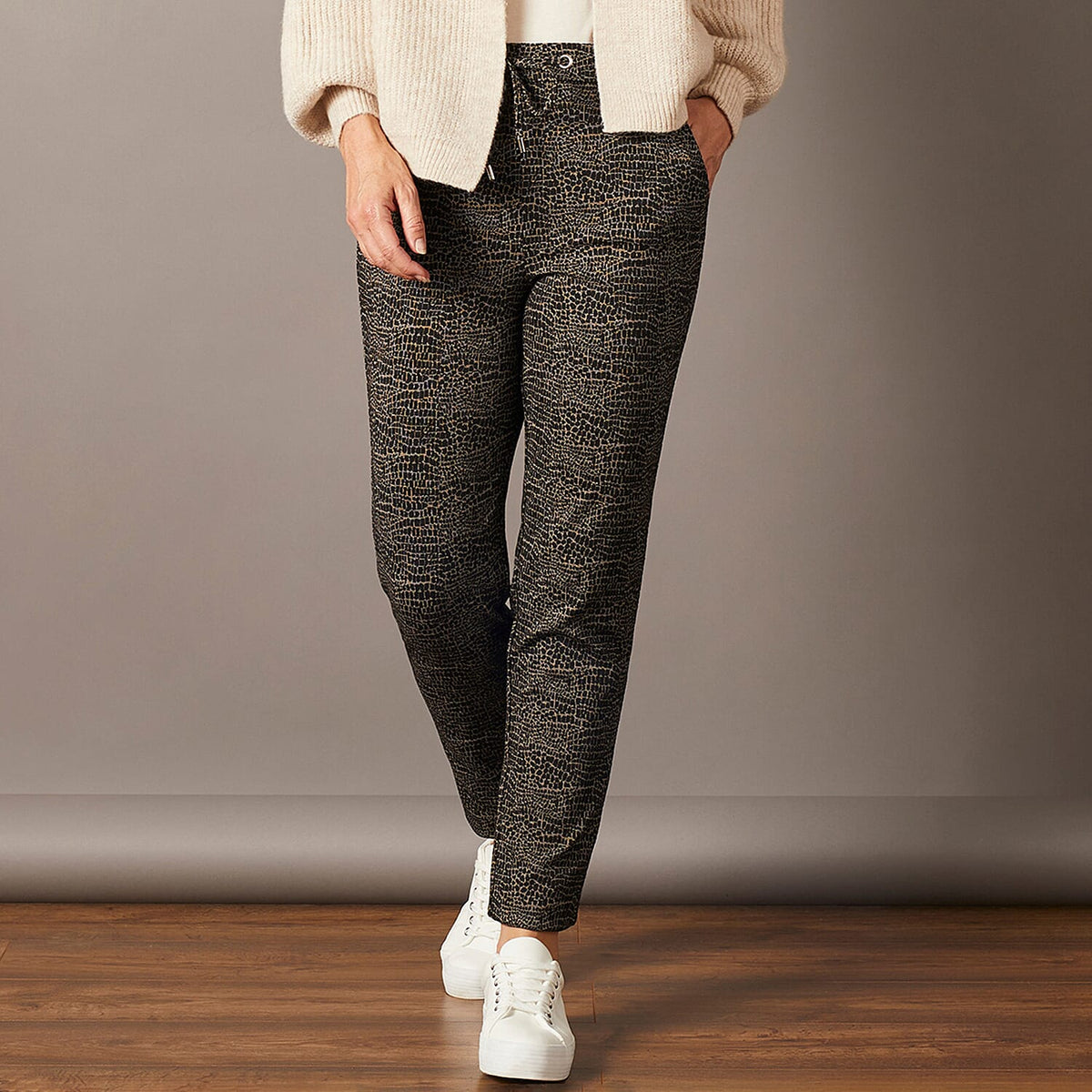 EMRECO Animal Pattern Ponte Jogger with Elasticated Waistband (Size 14) - Khaki 7212338 4