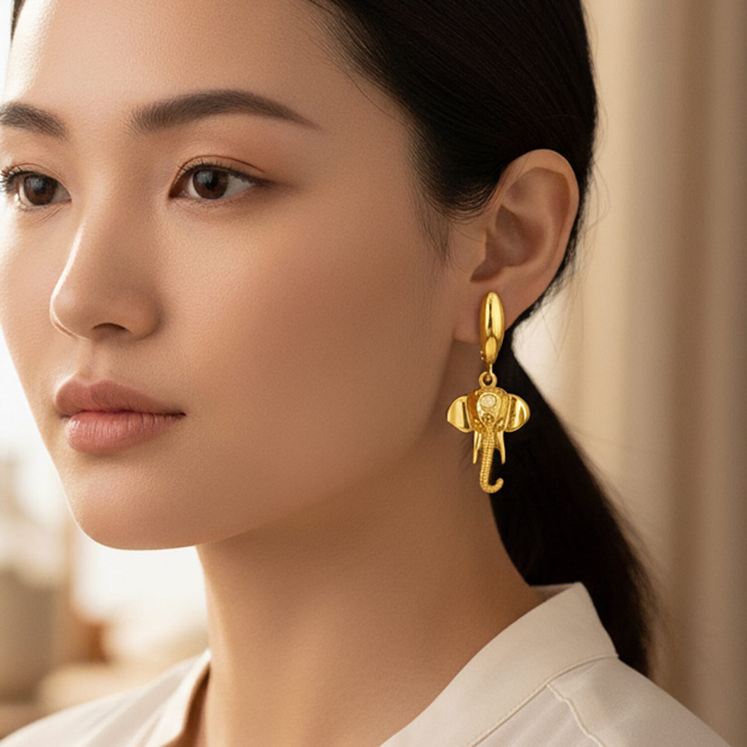Designer Closeout - Elephant Earrings with Hinged Clasp in Yellow Gold Plated 8187522 3