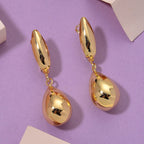 Earring with Clasp in Gold Tone