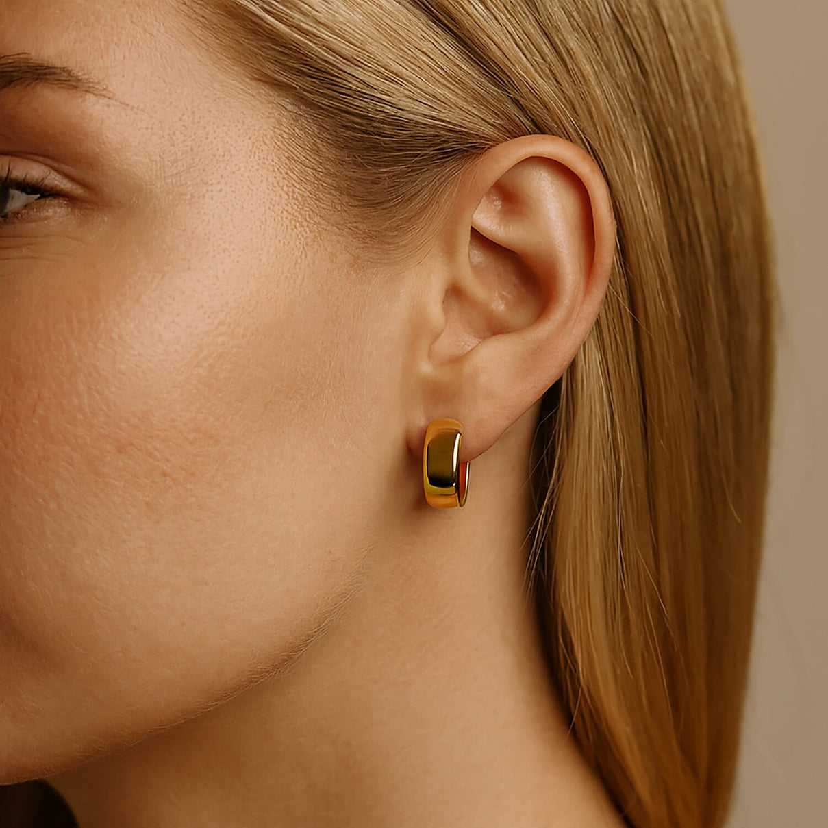 Earring with Hoop in Yellow Gold Plated 8197457 3