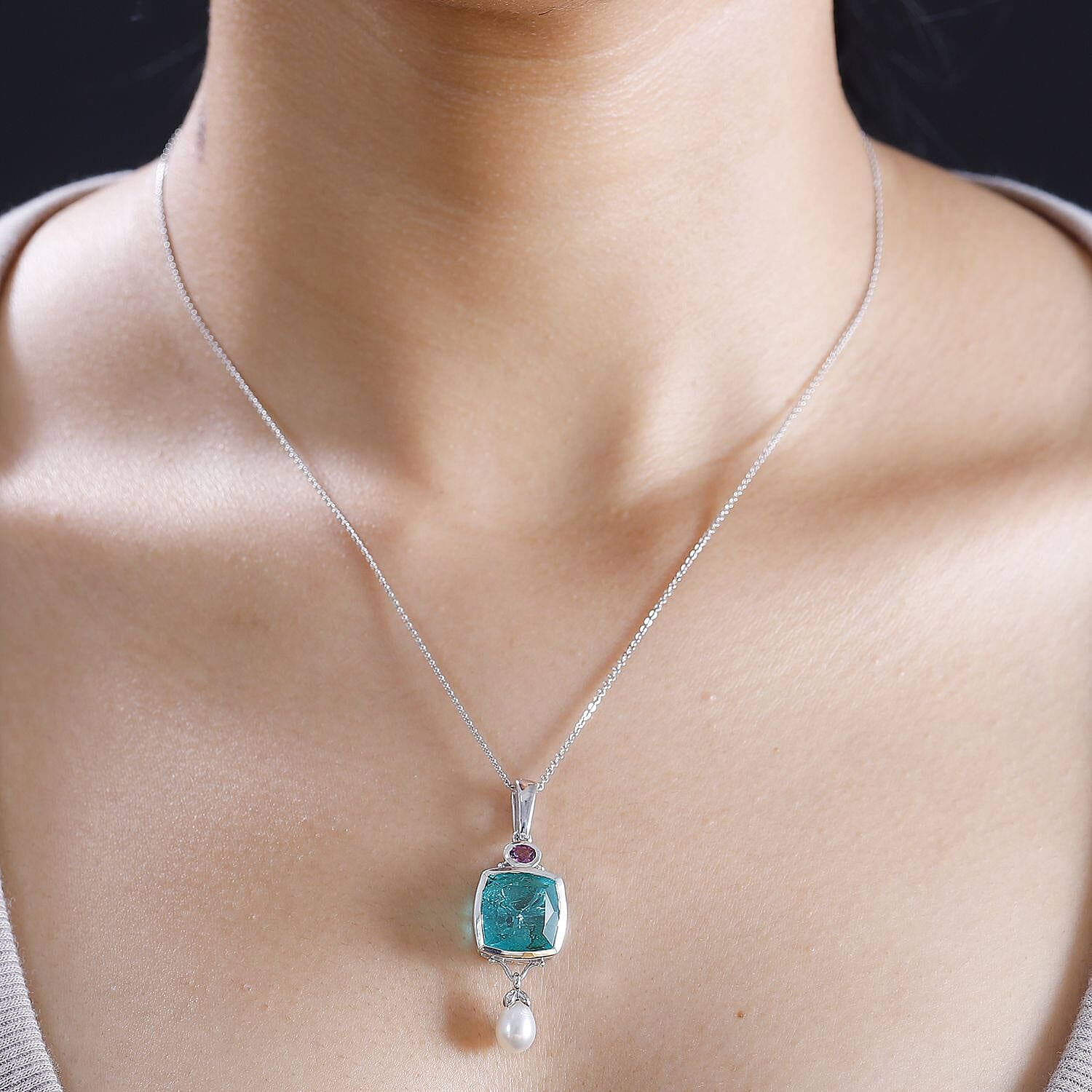Emeraldine Quartz, Fresh Water Pearl and Lotus Garnet Pendant with Chain (Size 20) in Rhodium Overlay Sterling Silver 4290973 3