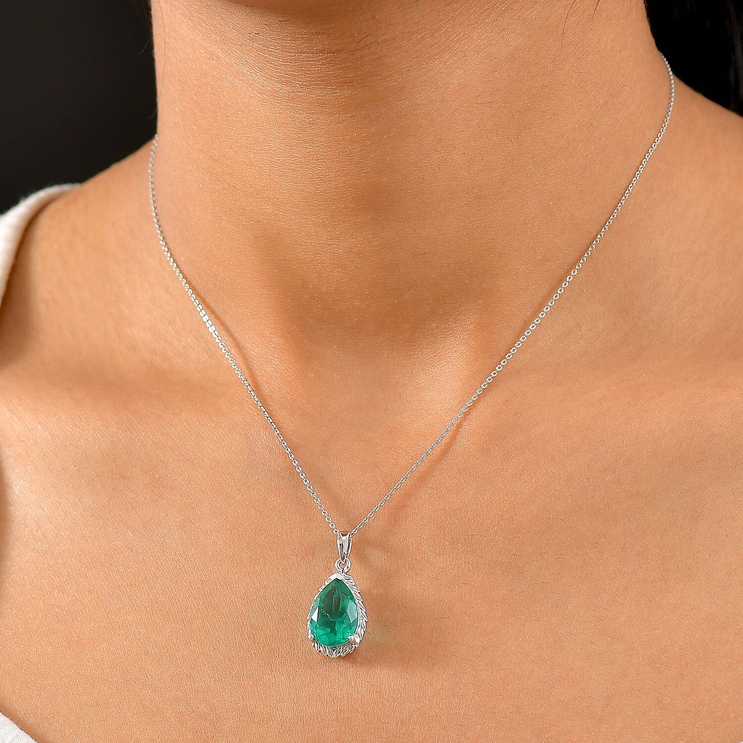 Emeraldine Triplet Quartz Pendant with Chain (Size 20) in Rhodium Overlay Sterling Silver 5.63 Ct. 4361778 2