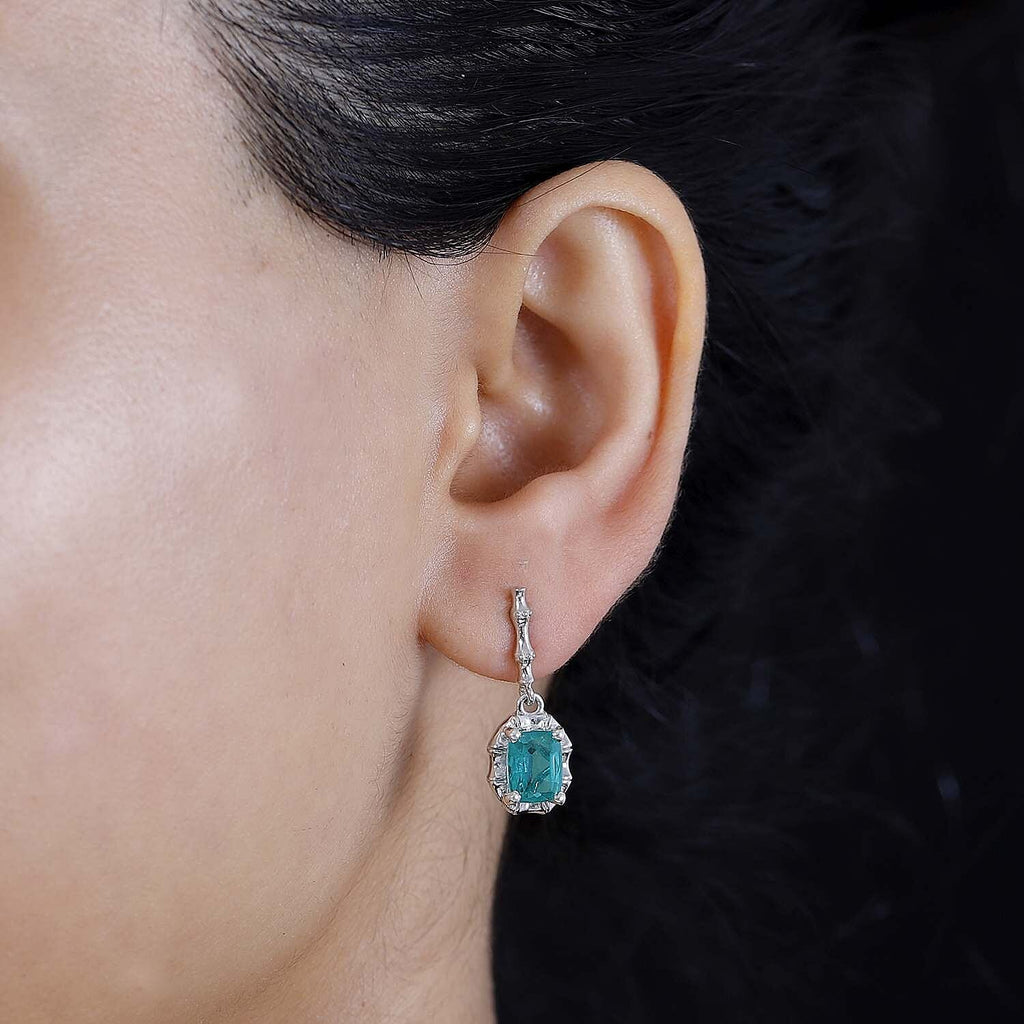 Emeraldine Quartz Solitaire Earring in Rhodium Overlay Sterling Silver 3.56 ct