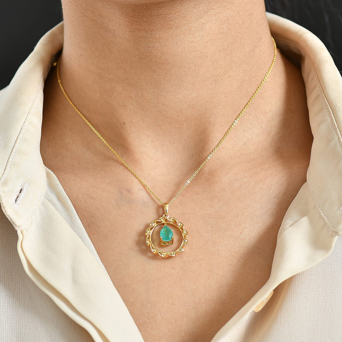 D'Joy Emeraldine Triplet Quartz Chain &amp; Circle Pendant in Yellow Gold Plated Sterling Silver 1.51 Ct. 4439155 3