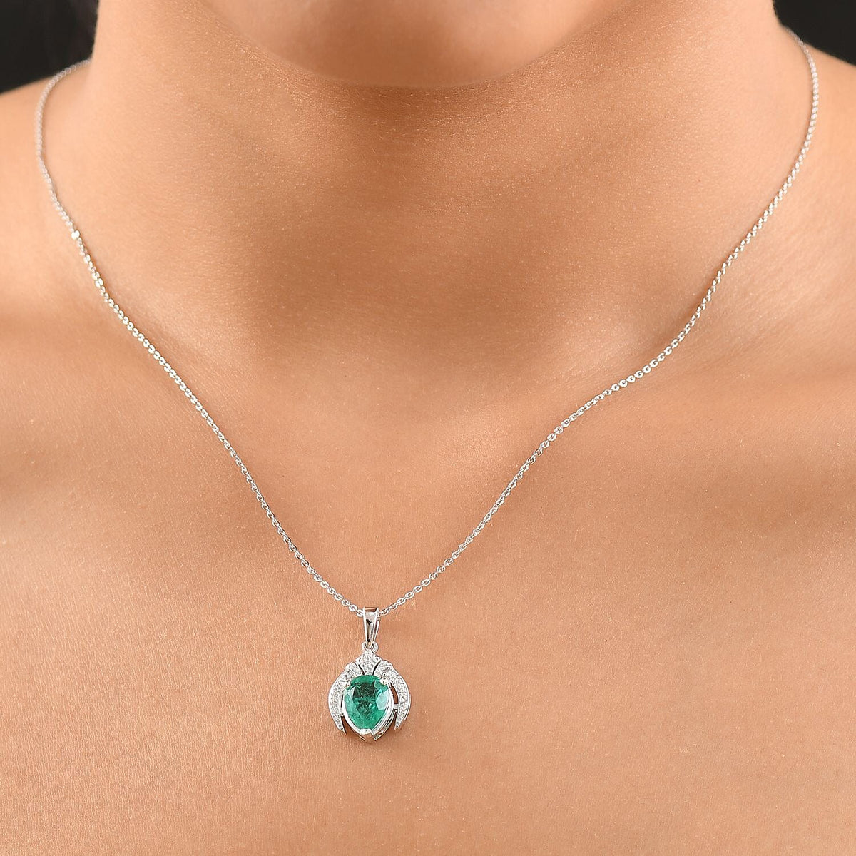 Emeraldine Triplet Quartz &amp; White Zircon Pendant with Chain (Size 20) in Rhodium Overlay Sterling Silver 2.08 Ct. 4363101 3