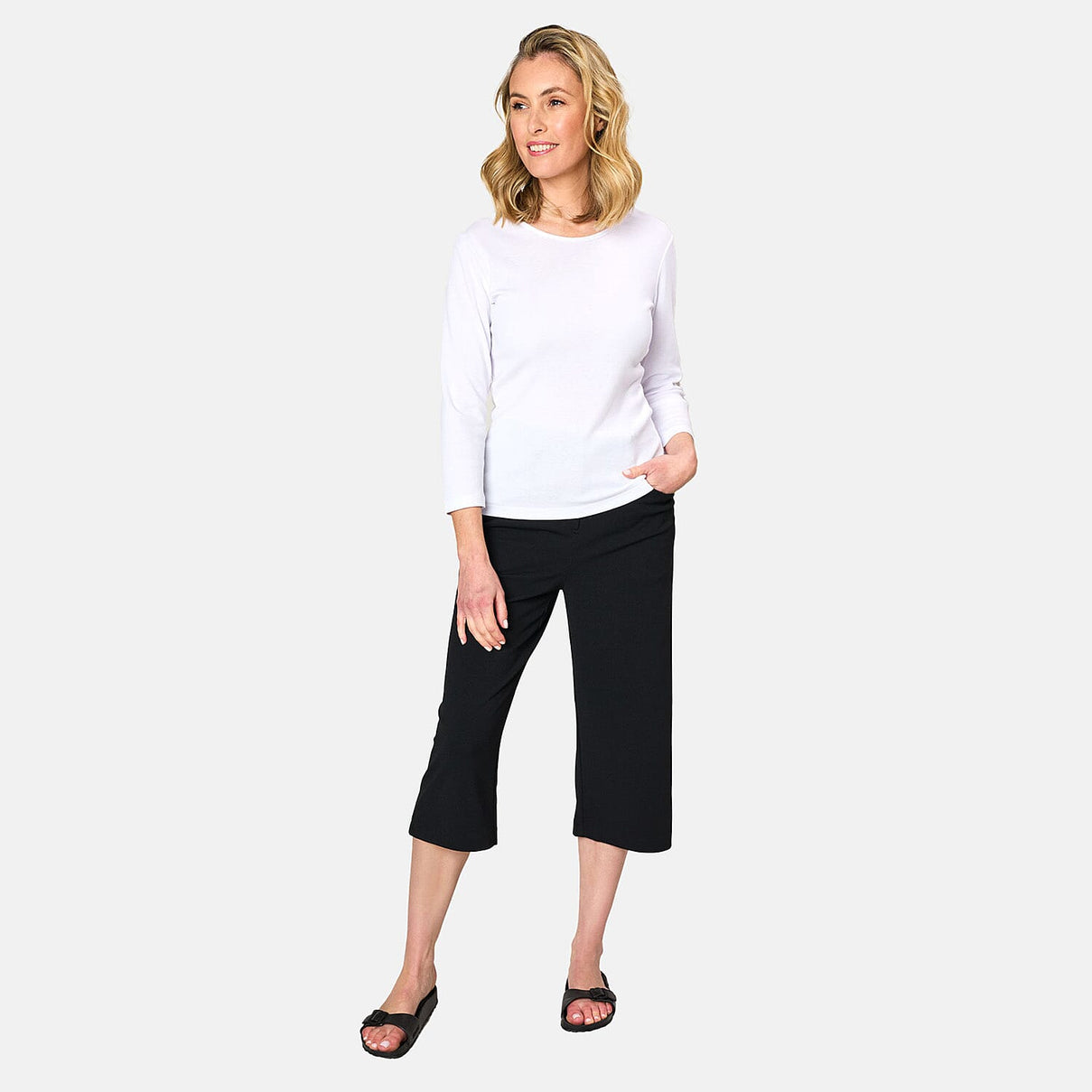 Emreco 3 Quarter Sleeve Crew Neck Top (Size 10) - White 7783195 1
