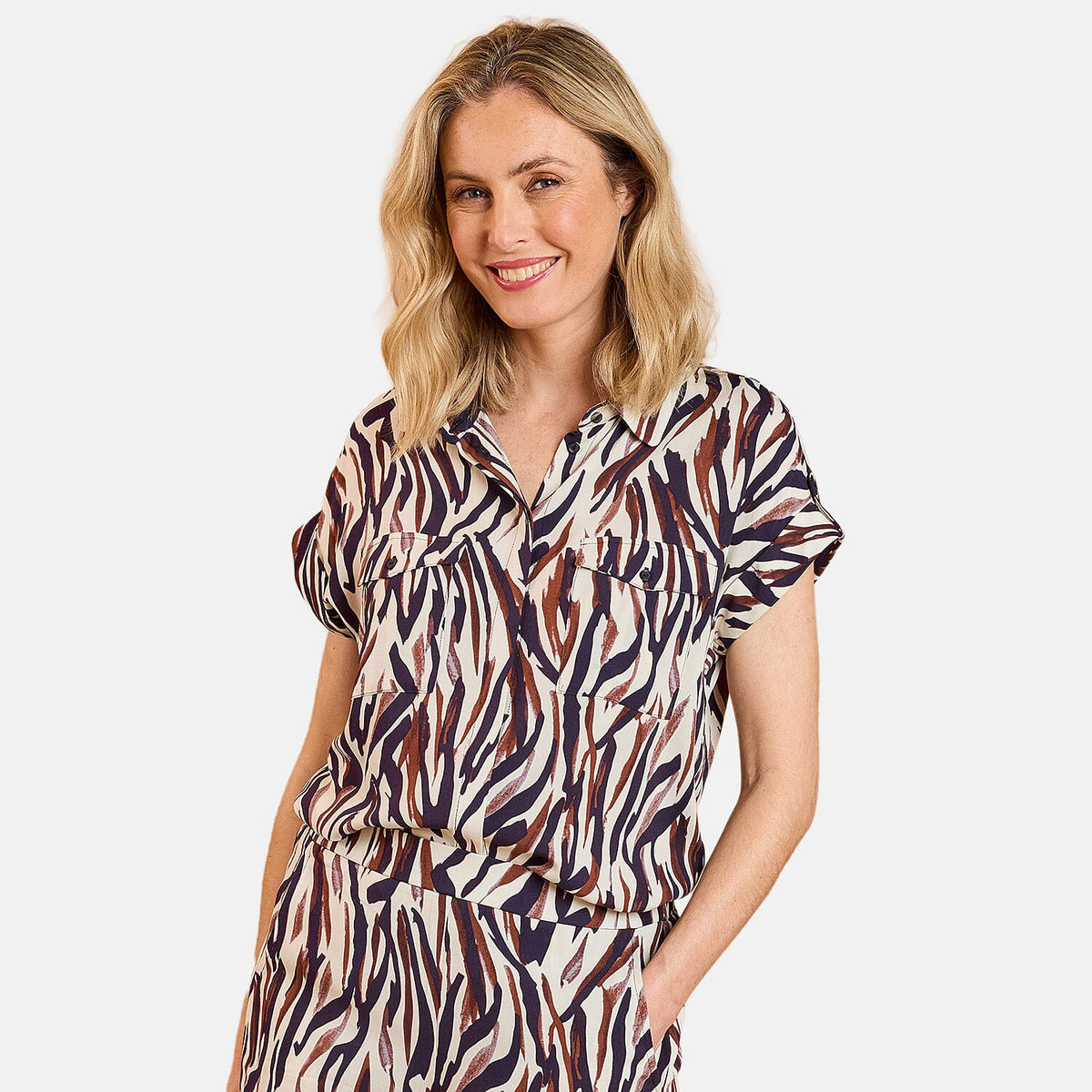 Emreco Spun Viscose Animal Print Short Sleeve Collared Blouse (Size 12) - Brown &amp; Ivory V32550922 0