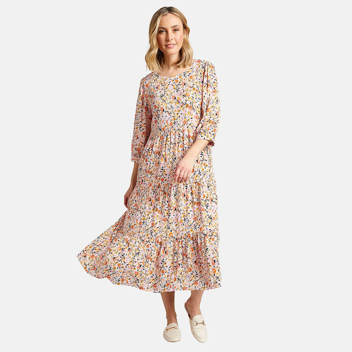 Emreco Floral Crinkle Tiered Maxi Dress 7783989 2