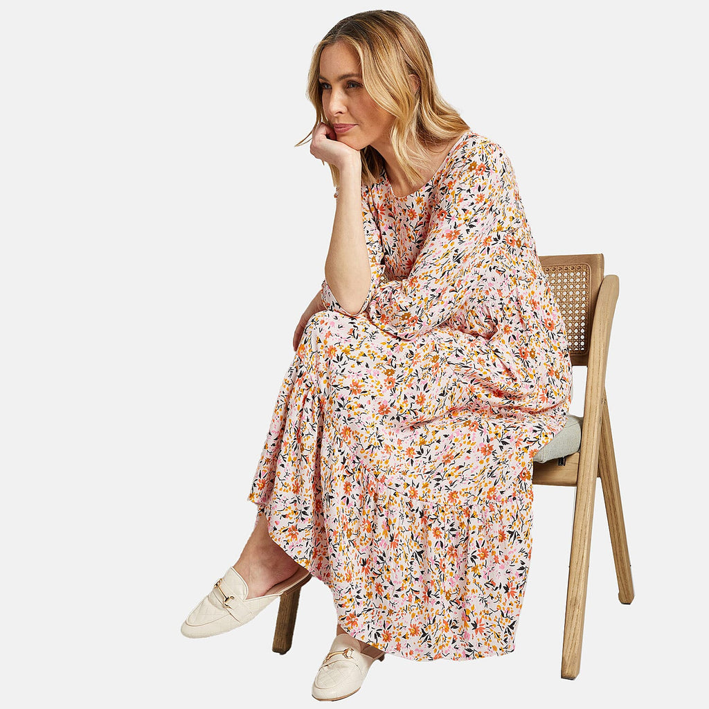 Emreco Floral Crinkle Tiered Maxi Dress (Size 20) - Peach