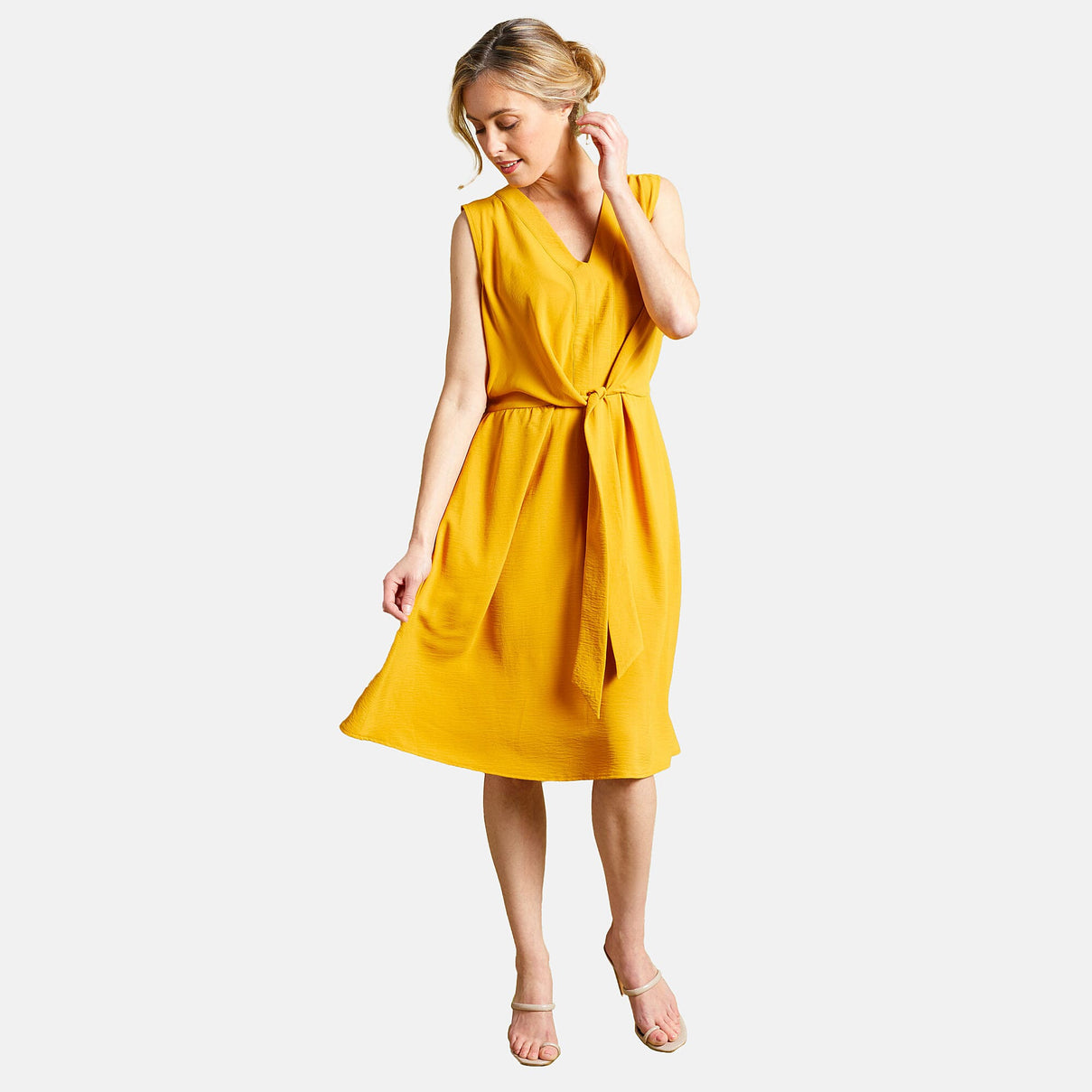 Emreco Tie Front Sleeveless V-Neck Midi Dress 7783948 1