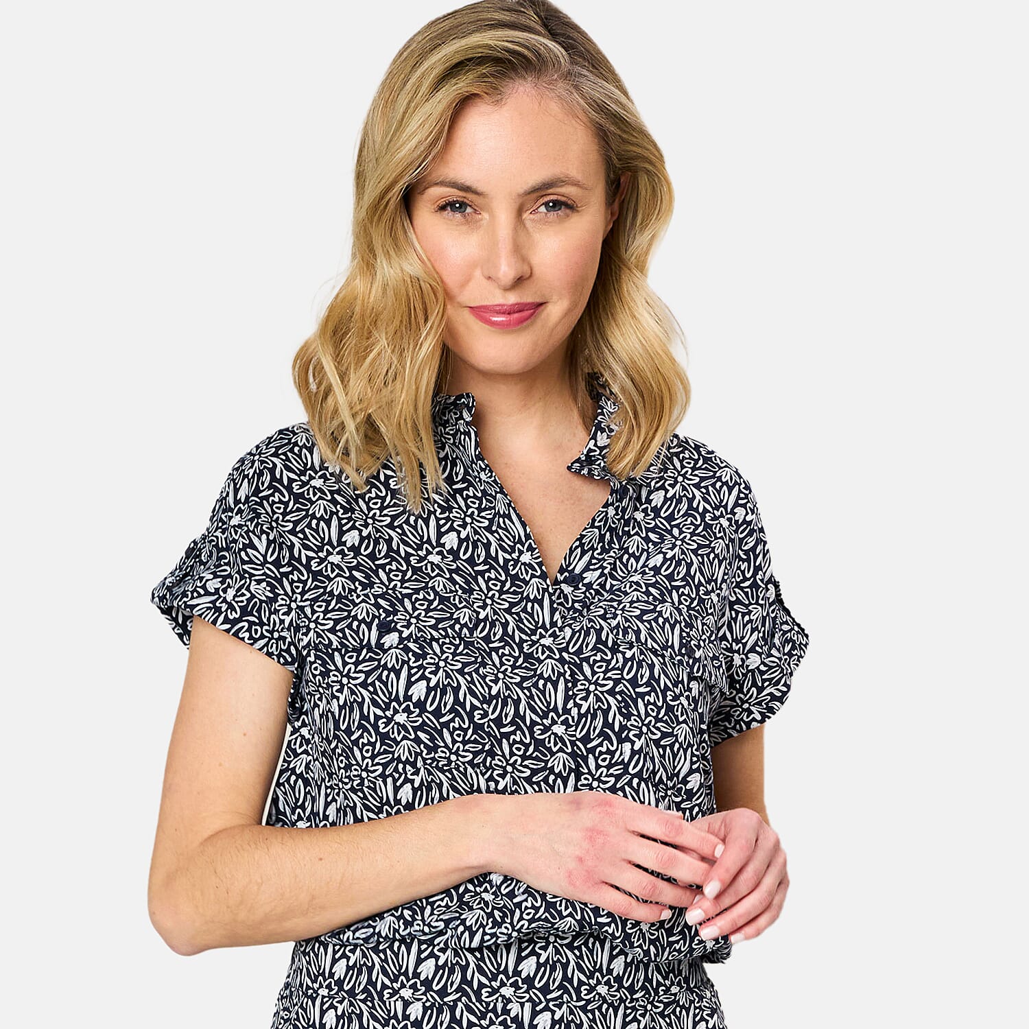 Emreco Roll Sleeve Relaxed Fit Print Blouse 7792900 0