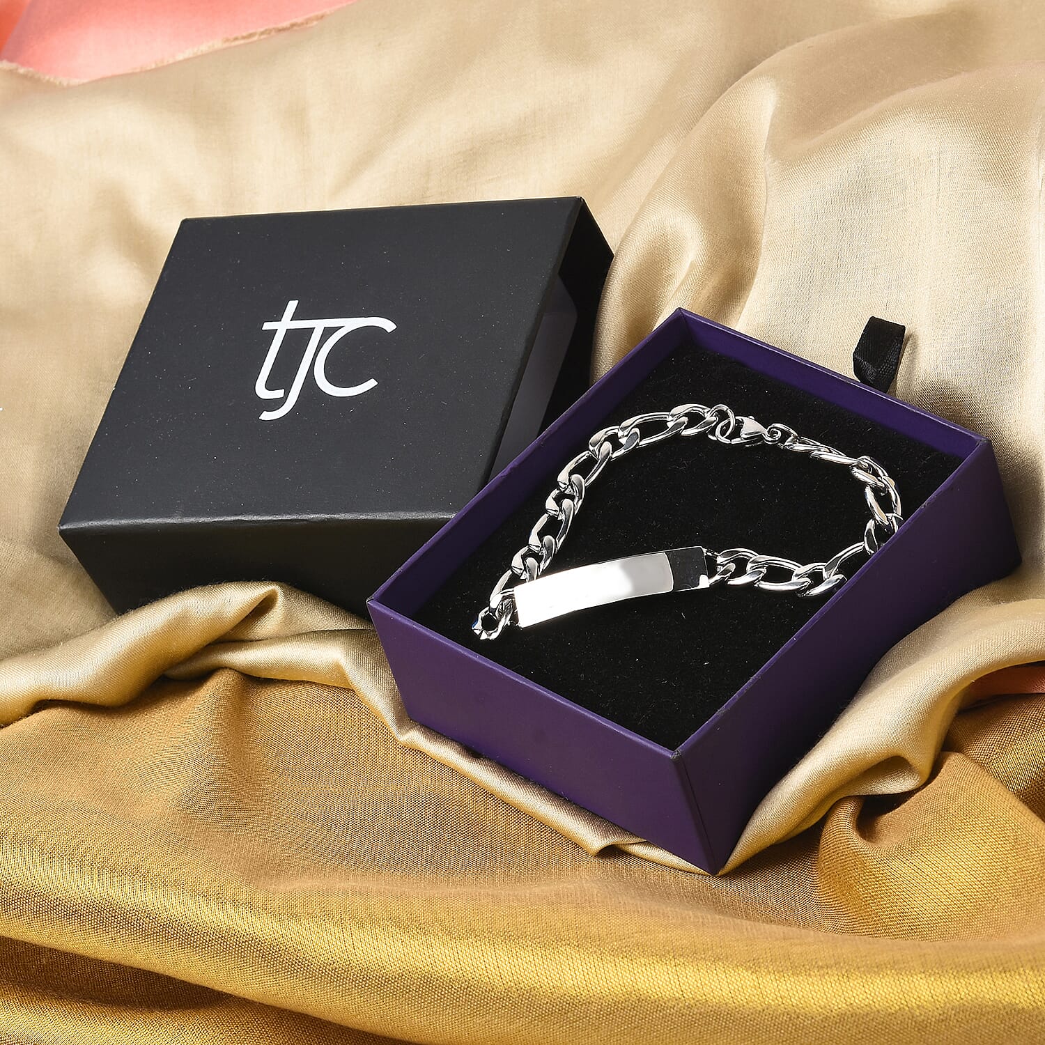 Engraved Bracelet in Stainless Steel 3623495 8