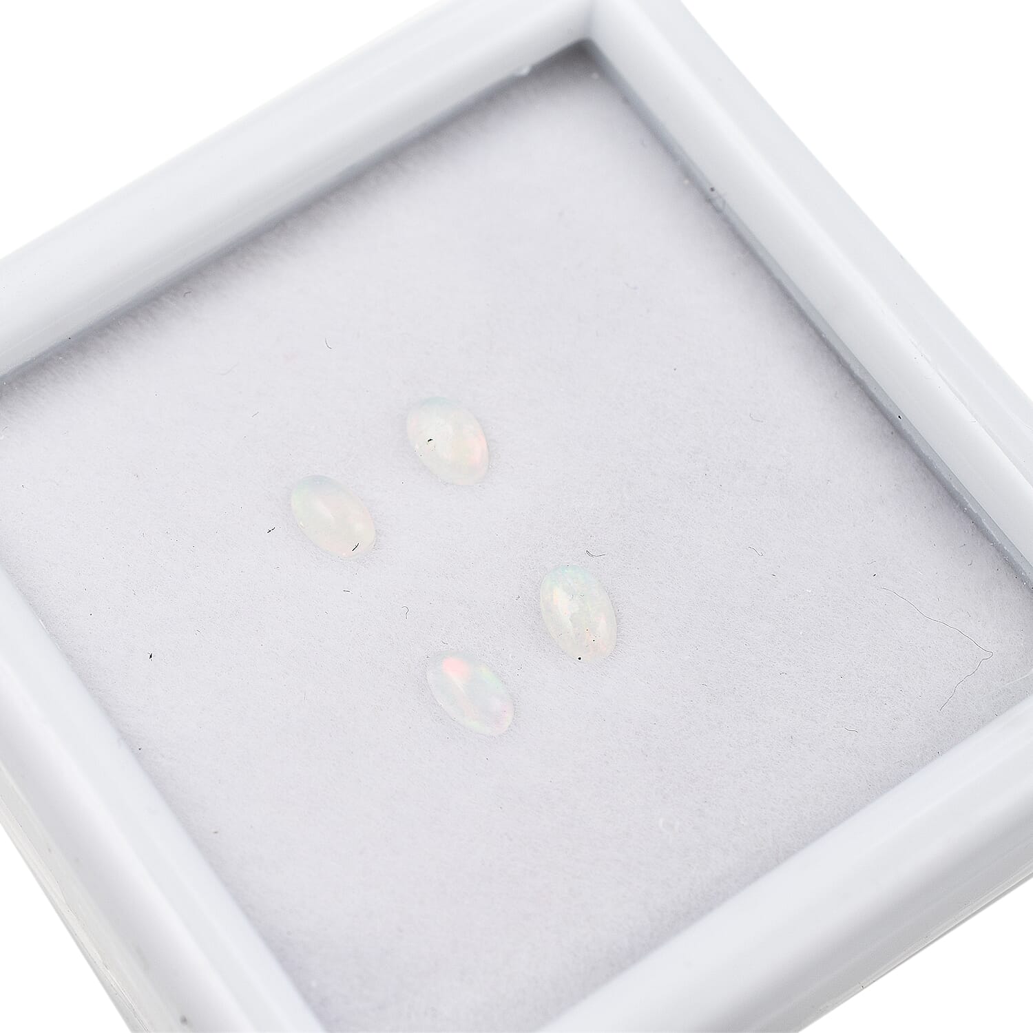 Ethiopian Opal Oval 5x3 mm 7932386 1