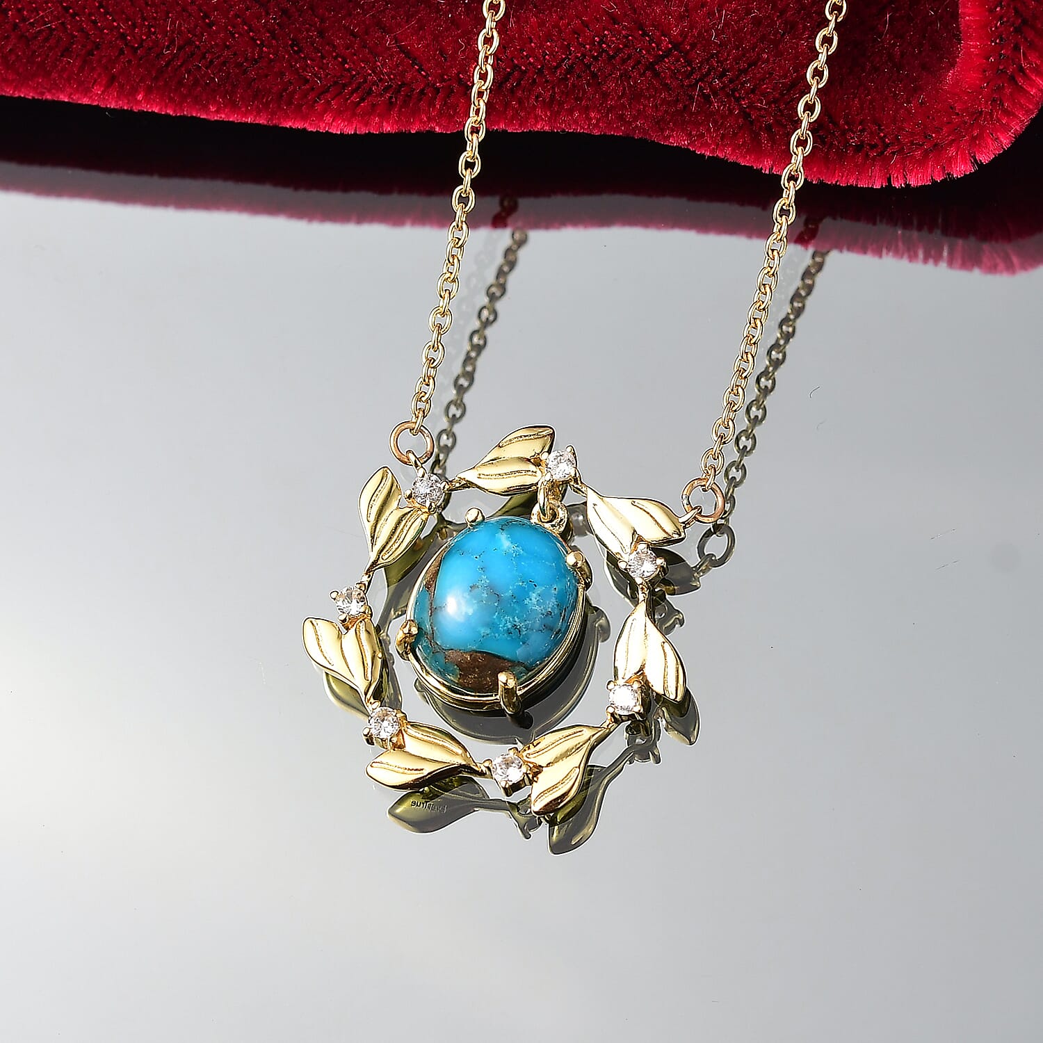 Tucson Find - Blue Turquoise Circle Leaf  Necklace 5.00 Ct. 8179814 3