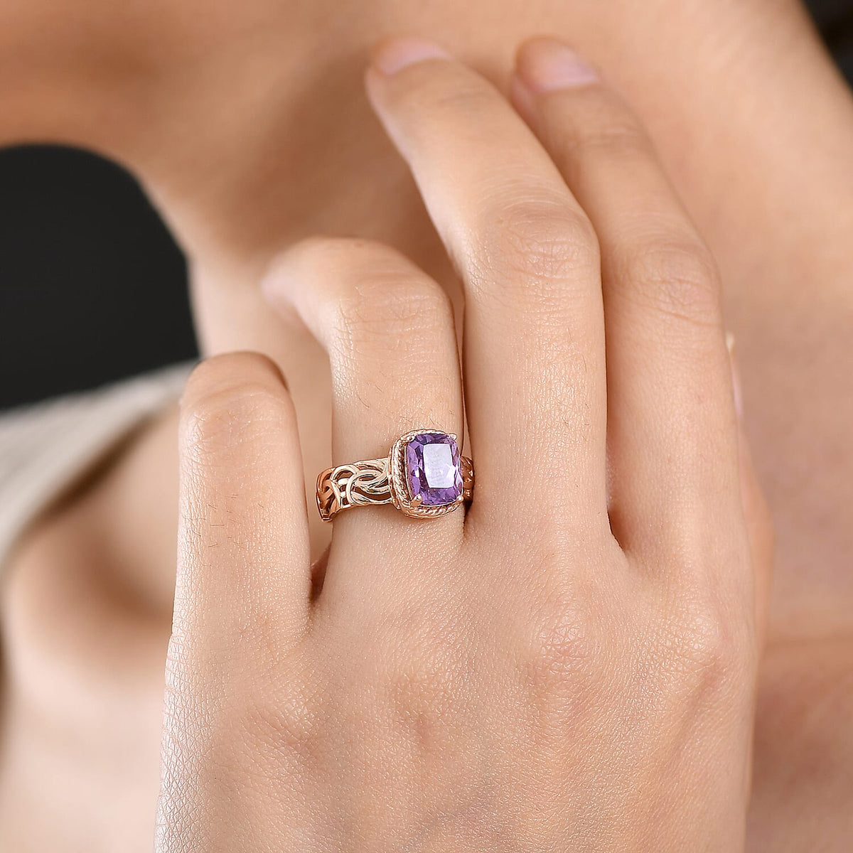 EverTrue Rose De France Amethyst Solitaire Ring in Rose Gold Tone 2.20 Ct. V32757105 2