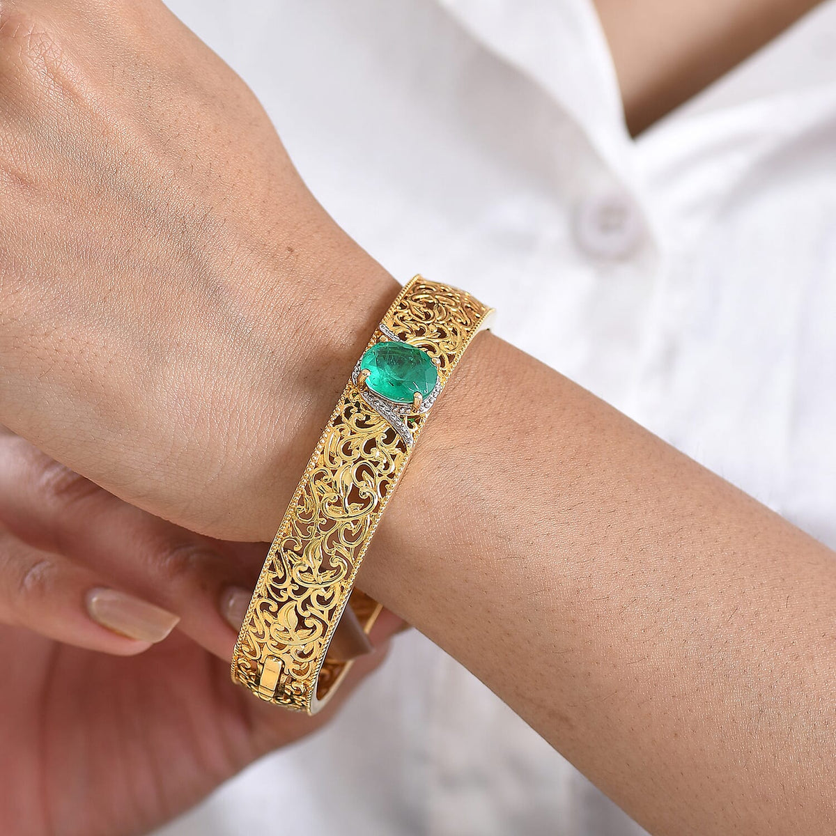 Close Out Deal- EverTrue Emeraldine Triplet Quartz Filigree Bangle (Size - 7.5) in Yellow Gold Tone 5.00 Ct. 8305409 3