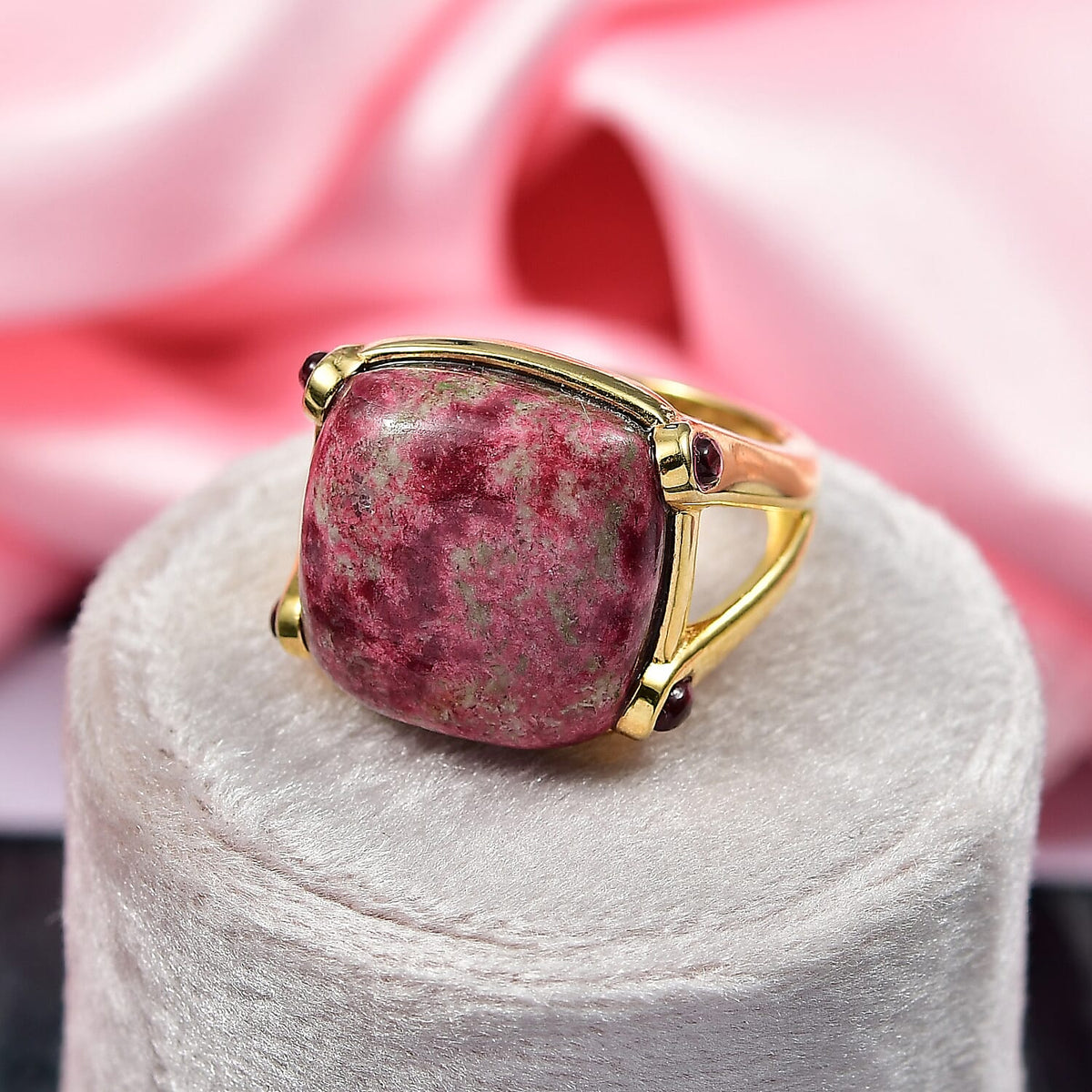 EverTrue Natural Thulite &amp; Rhodolite Garnet Ring in Yellow Gold Plated 21.74 Ct. 8265011 1