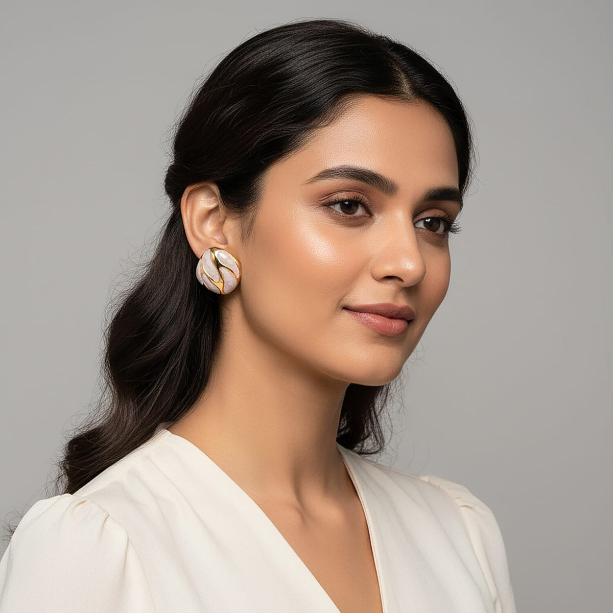 New Retro Luxury Square Drip White Enamel Earrings with Push Back in Yellow Gold Plated 8251592 2