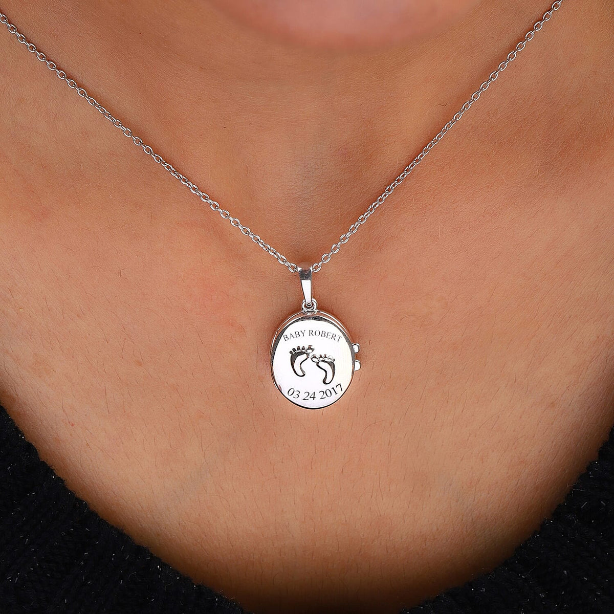 Feet Engraving Platinum Plated Sterling Silver Pendant 3623199 3