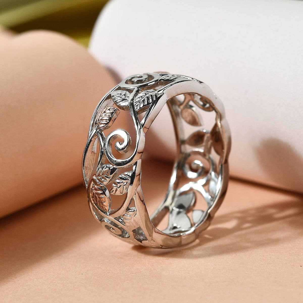 Filigree Leaf Ring in Sterling Silver with Platinum and 18K Vermeil Rose Gold V32513075 2