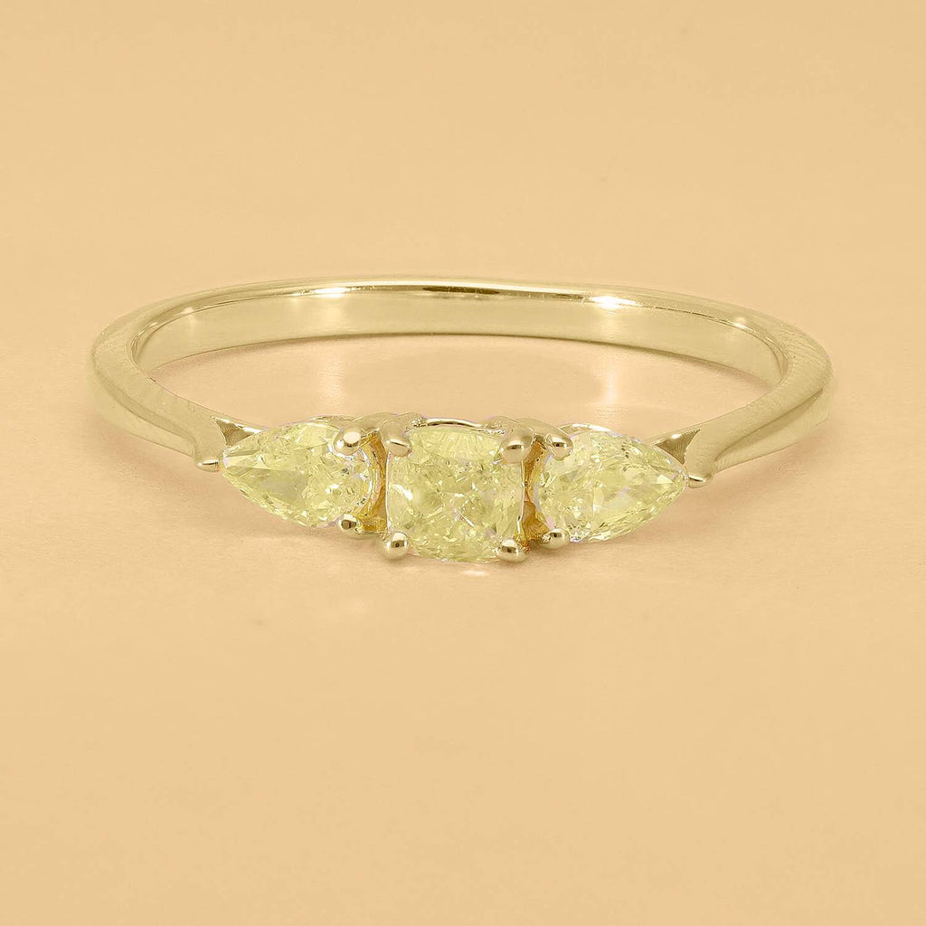 18K Yellow Gold SGL certified Natural Yellow Diamond (SI) Trilogy Ring 1.00 Ct.