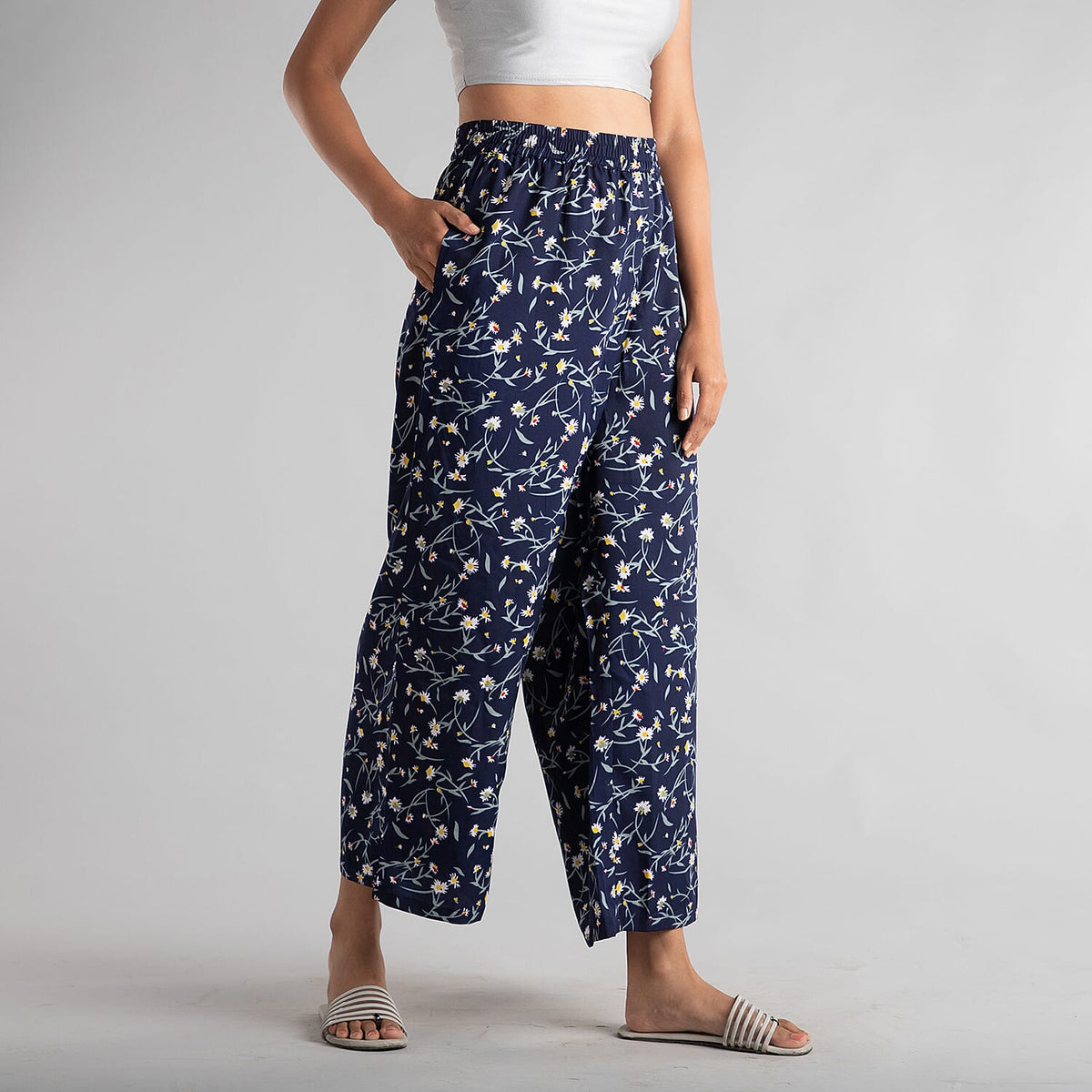 Floral Printed High-Rise Women's Palazzo - Navy 6527563 2