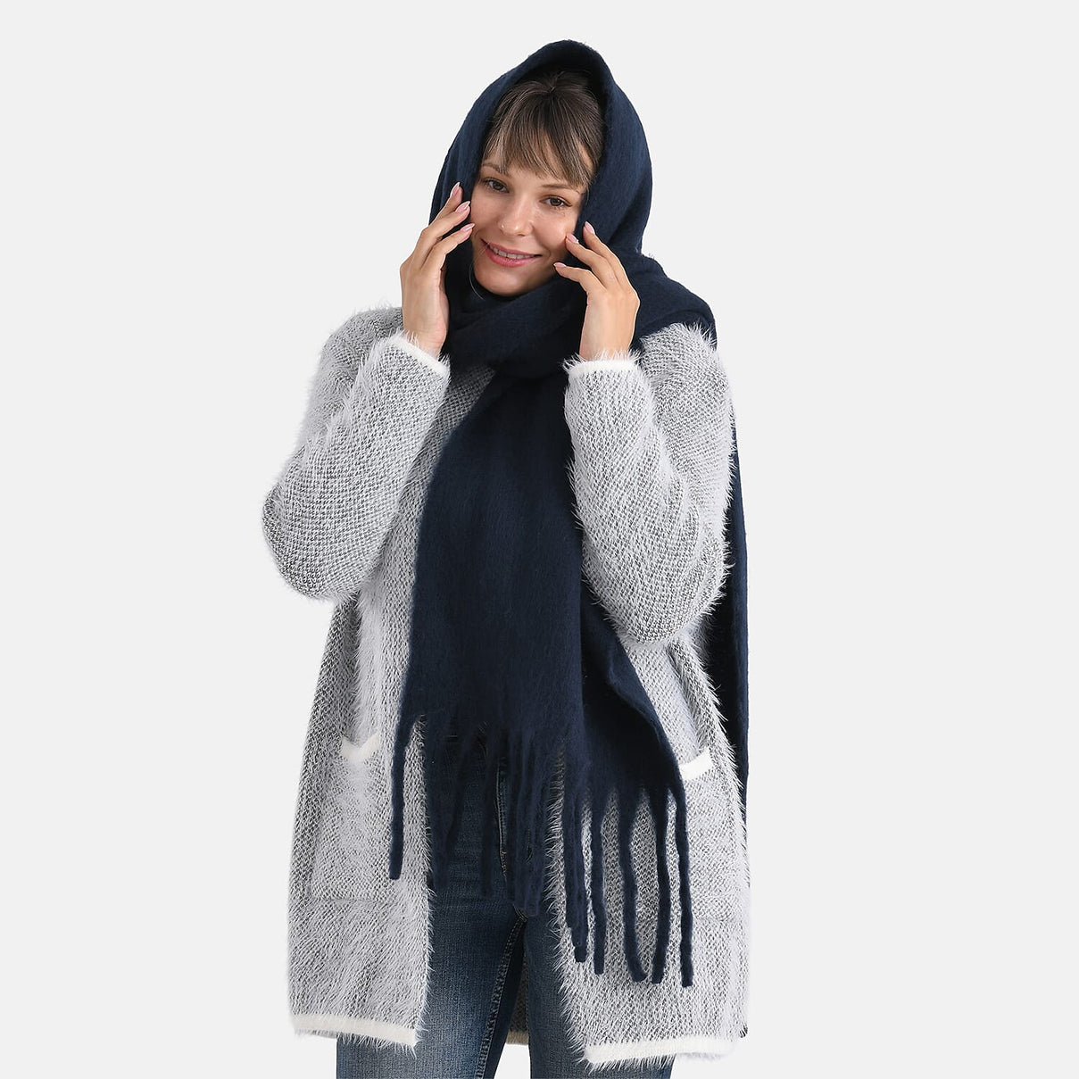 Soft Touch Large Tassle Scarf (190 x 40 cm) - Navy 8212299 3