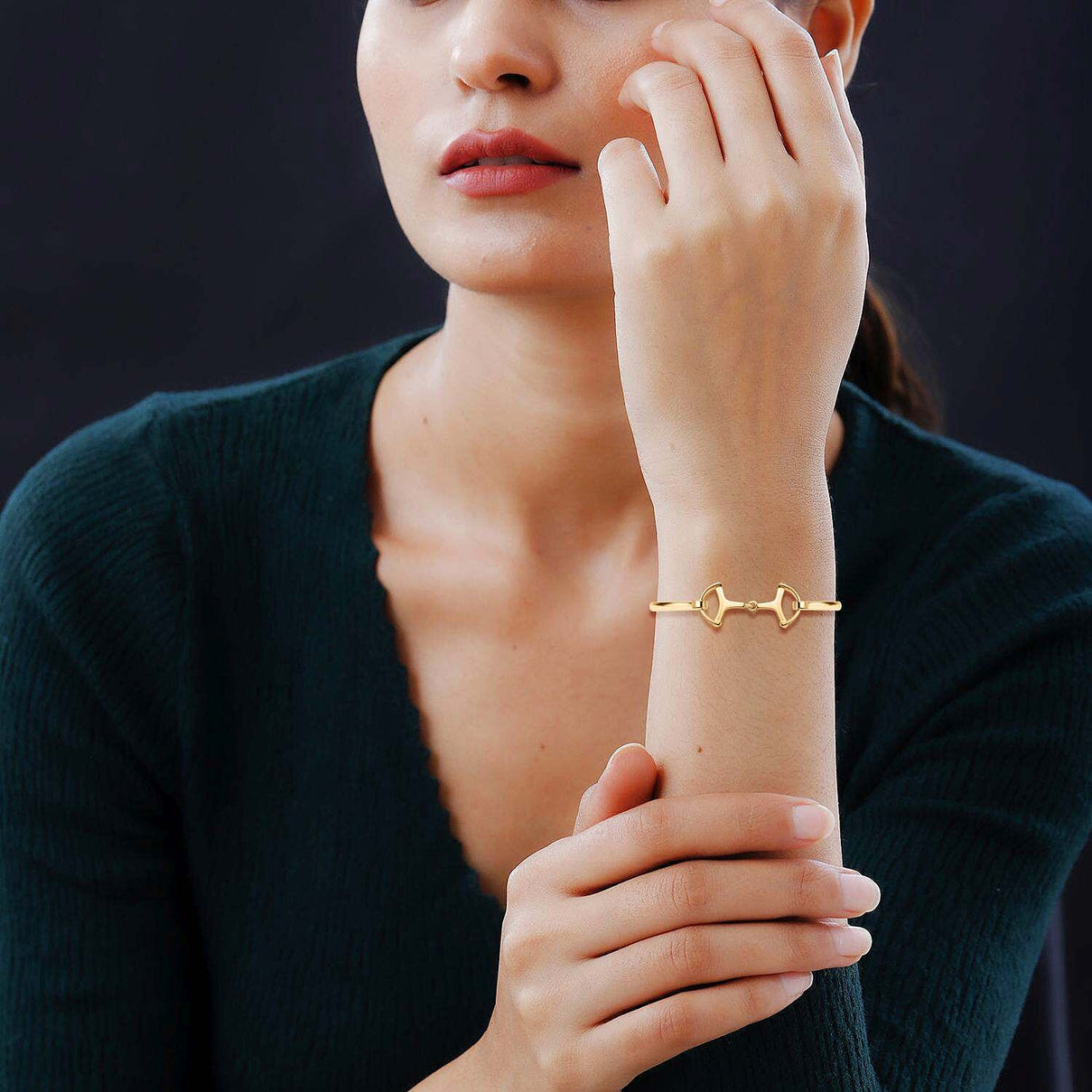 EverTrue - Biggest Designer Closeout - Snaffle Openable Bangle (Size - 7.5) in Yellow Gold Tone V32514894 3