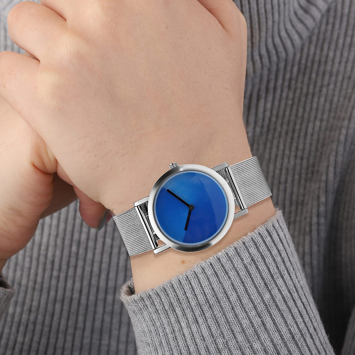 GENOA Japanese Movement Water Resistant Watch with Stainless Steel Mesh Strap - Gradient Dark Blue 7314154 3