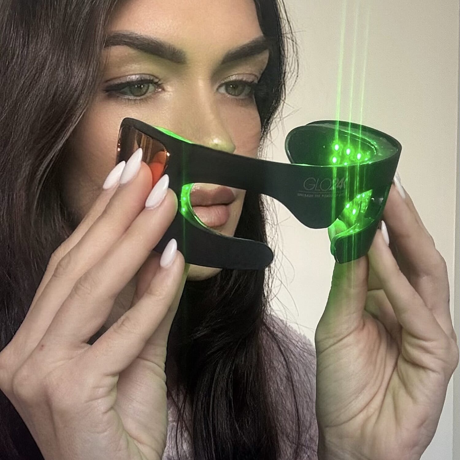 GLO24K Bionic 7-Colour LED Eye Mask 8068217 1