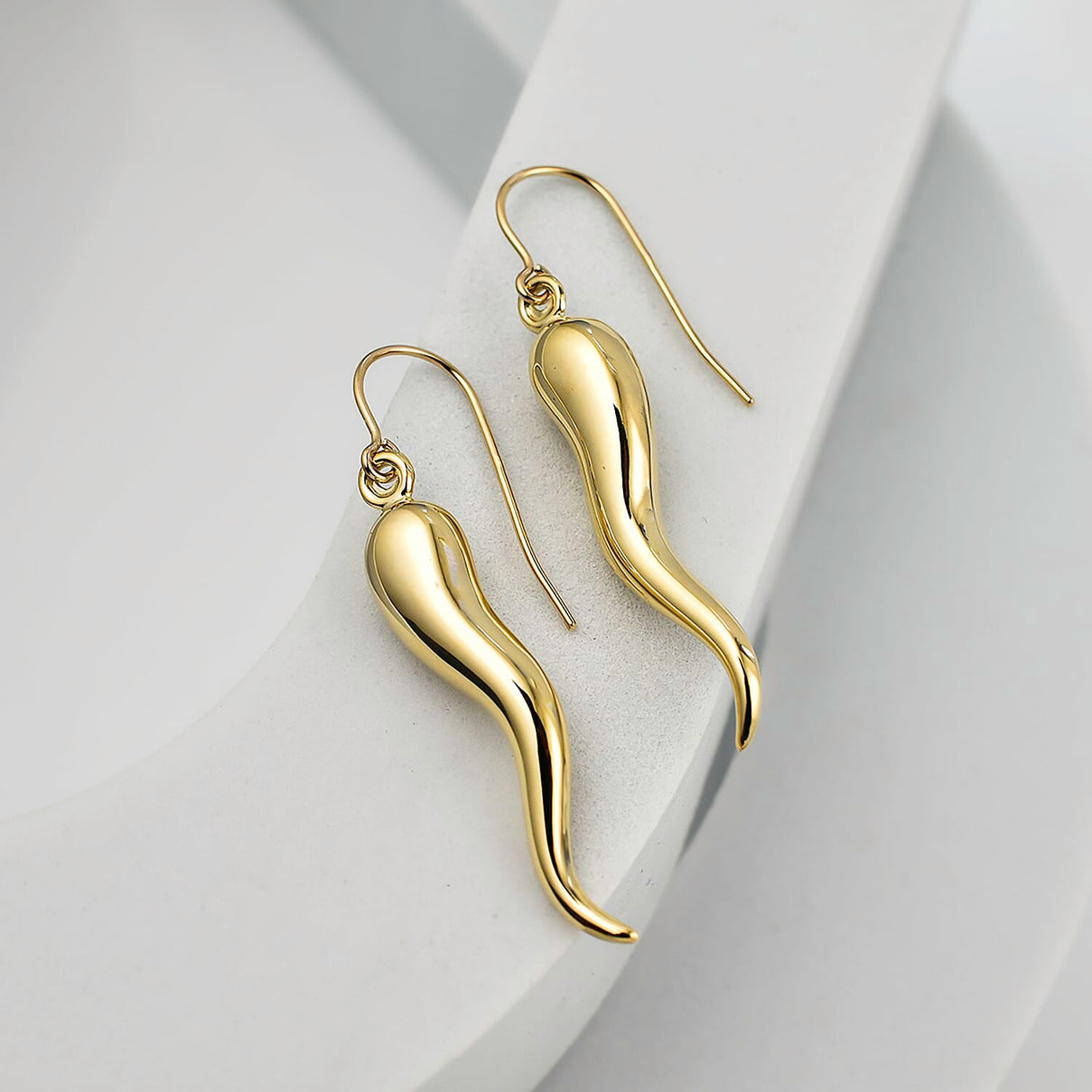 GP Collection - Chilli Pepper 9K Yellow Gold Earrings 7891542 1