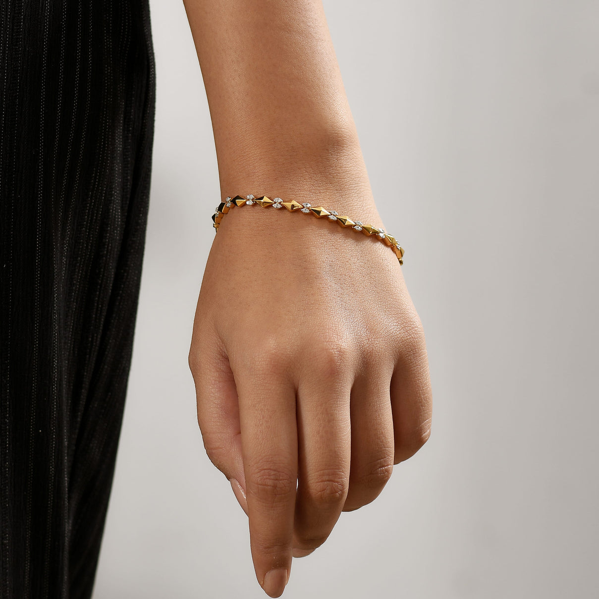 GP Milano Collection - White Diamond Linking Bracelet (Size 7.5) with GB Lock Box in 18K Vermeil Yellow Gold Over Sterling Silver 8148023 4