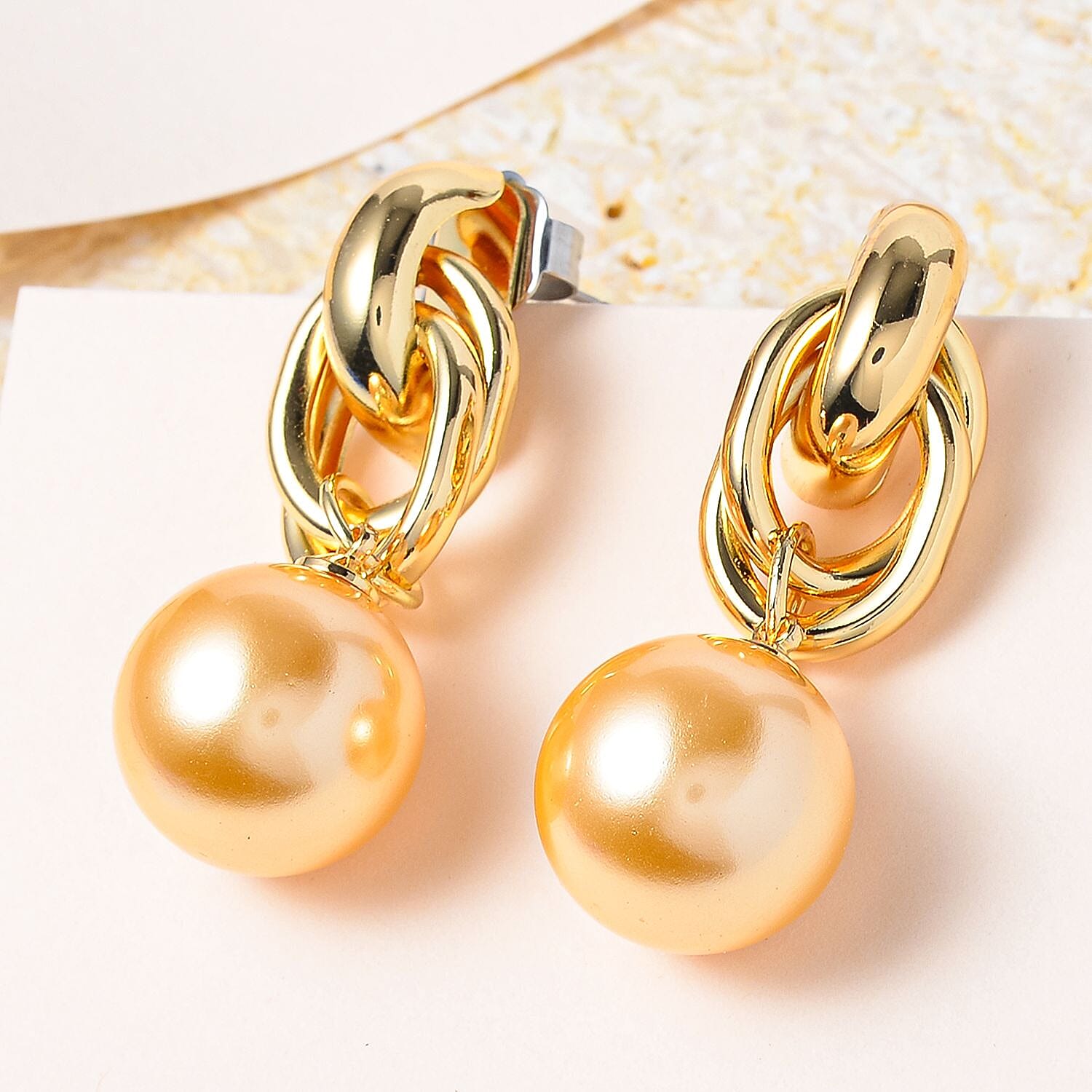 Golden Shell Pearl Drop Earrings 7833325 1