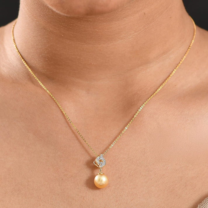 Royal Bali Collection - Golden South Sea Pearl (7-9MM), White Zircon Pendant with Chain (Size 20) in 18K Vermeil Yellow Gold Plated Sterling Silver 5.35 Ct. 4413700 2