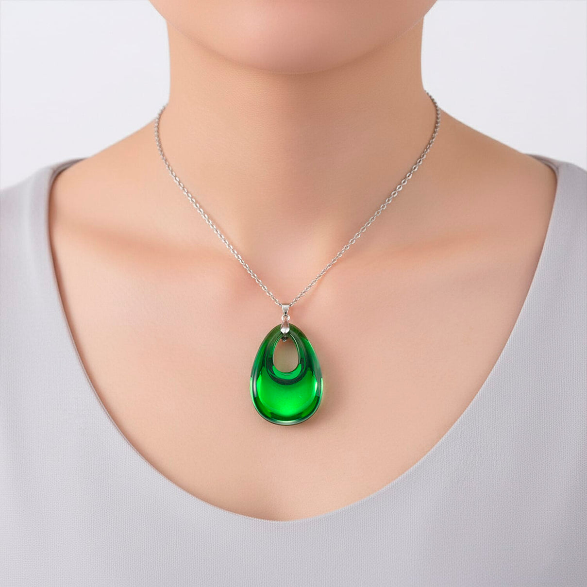 Green Crystal Teardrop Pendant with Chain (Size 24) in Silver Tone (48x32) V32513275 2