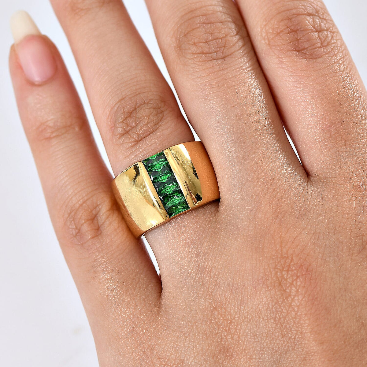 Green Cubic Zirconia Ring in Yellow Gold Plated 1.64 Ct. 8119334 2