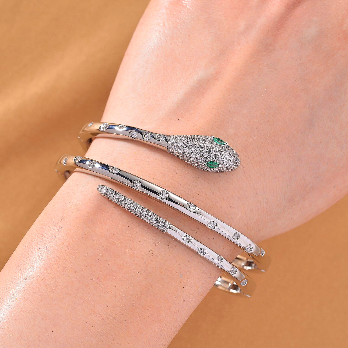 BIGGEST DESIGNER CLOSEOUT - Biacco Collection - Green Cubic Zirconia &amp; White Cubic Zirconia Serpent Bangle (Size 7.5) V32707736 2